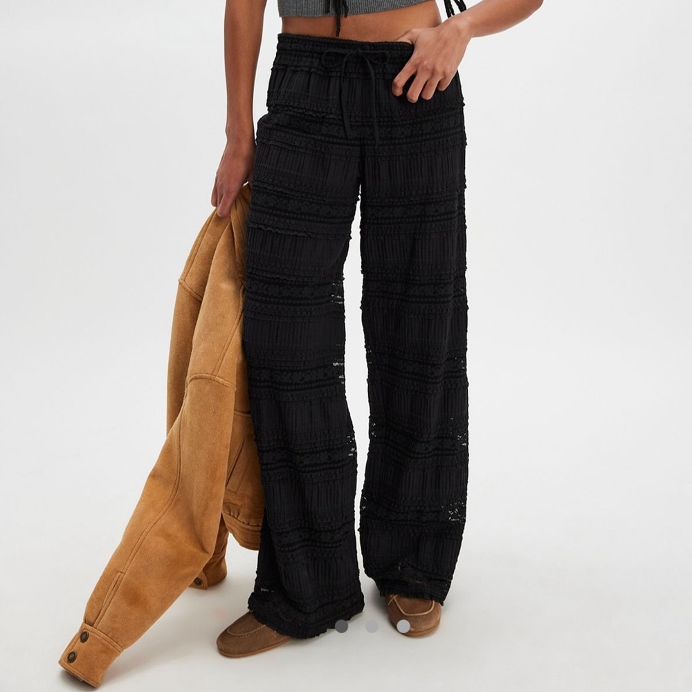 SOLD OUT FP One Free People Aiden Lace Pants in Black Size Small